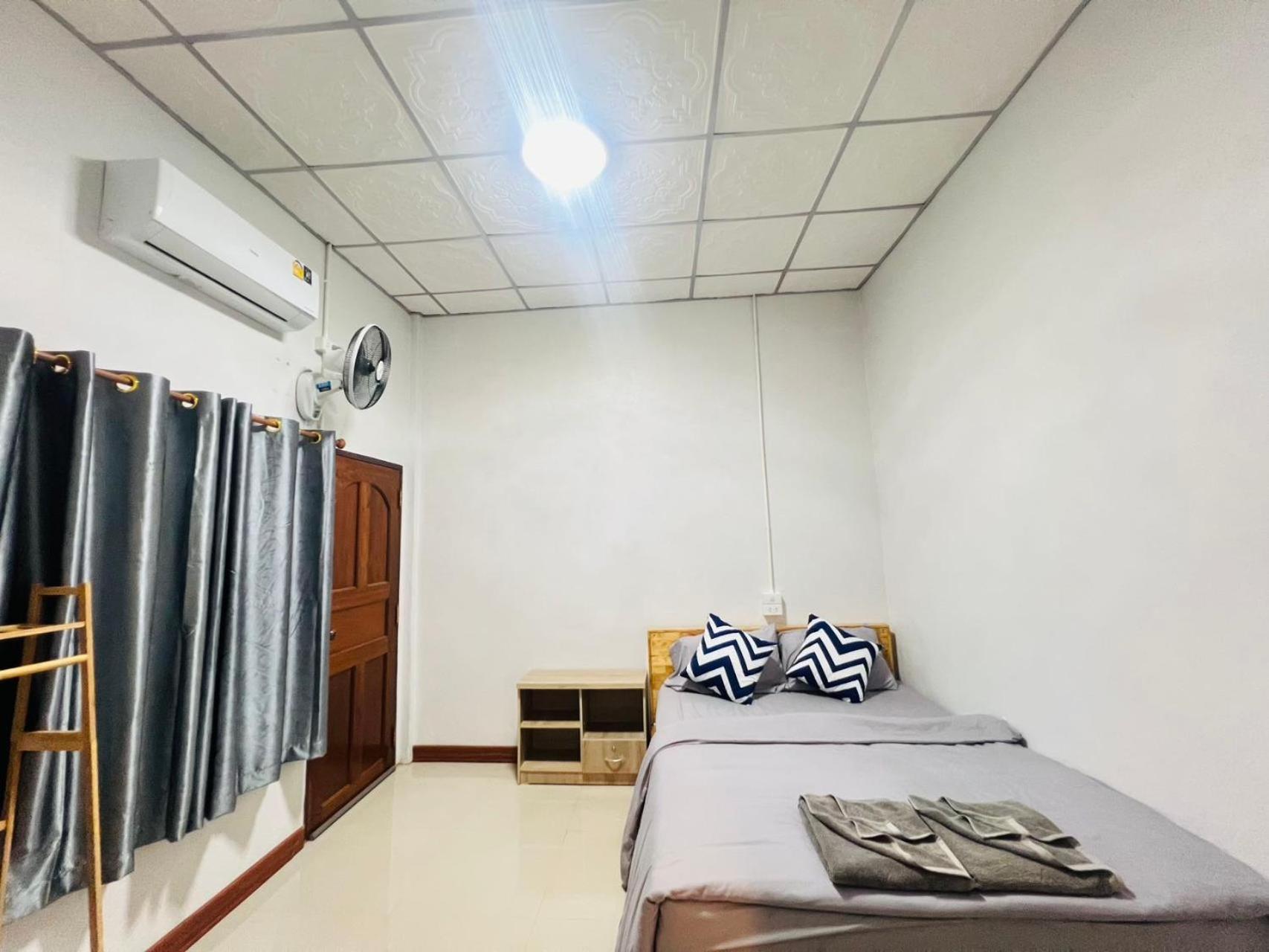 Lungwang Guest House Ban Rak Thai Exterior photo